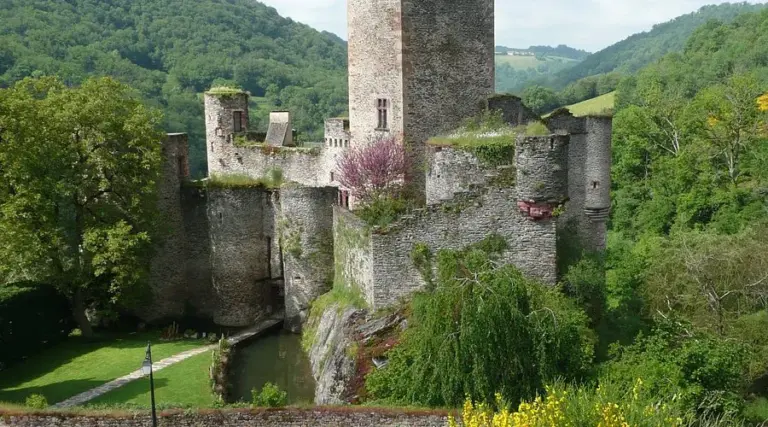 Chambre d'Hôtes au Château de Belcastel