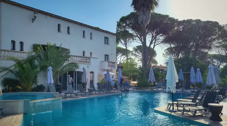 Le Confidentiel Hôtel & Spa